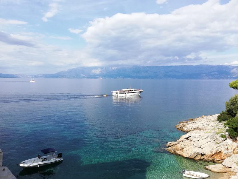 Book yachts online - motorboat - Motoryacht - Amadeus - rent