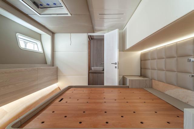 Book yachts online - powercatamaran - Catamar 90 - OSO - rent