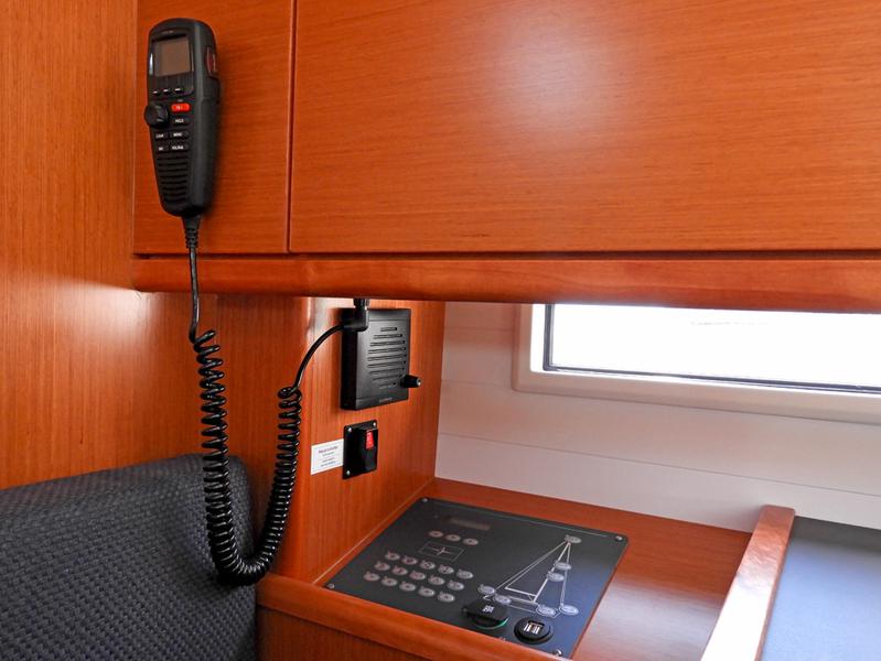 Book yachts online - sailboat - Bavaria Cruiser 51 - Mango - rent