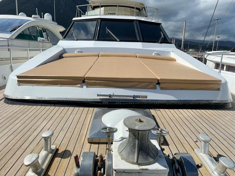 Book yachts online - motorboat - Canados 70 - Marhel 3 - rent