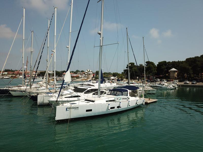 Book yachts online - sailboat - Oceanis 55 - Freedom 2020 - rent