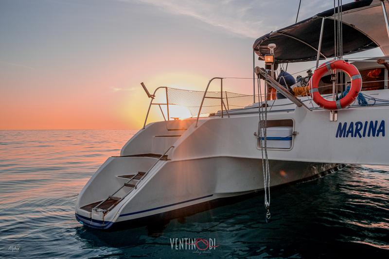 Book yachts online - catamaran - Belize 43 - Marina Piccola - rent