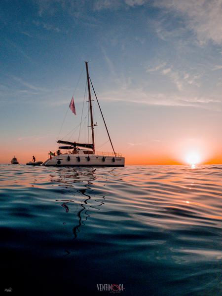 Book yachts online - catamaran - Belize 43 - Marina Piccola - rent