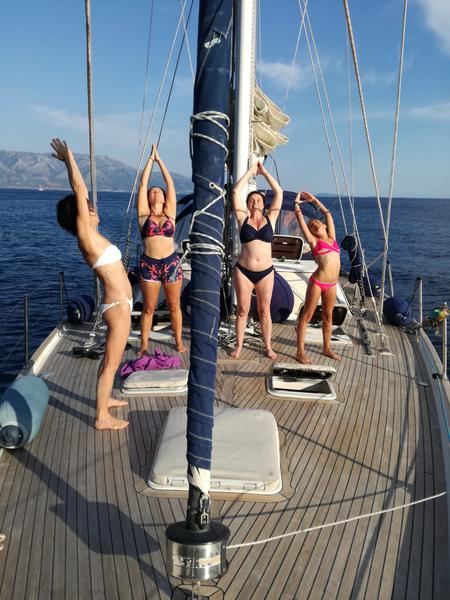 Book yachts online - sailboat - North Wind 62 - Ithaki - rent
