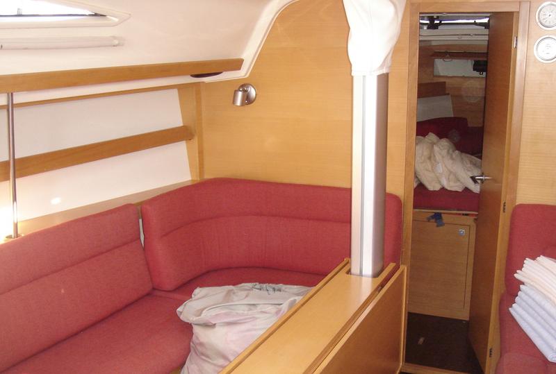 Book yachts online - sailboat - Elan 340 - Golf - rent