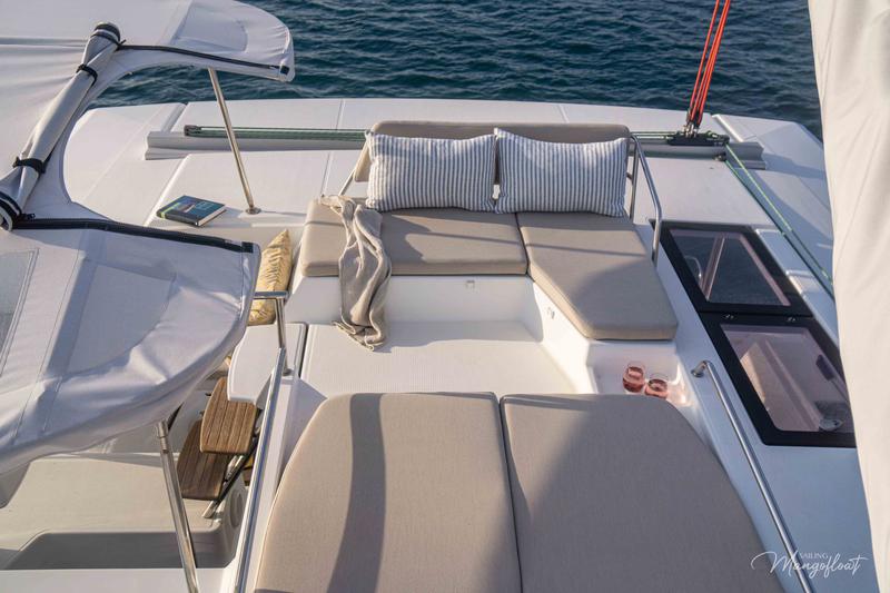 Book yachts online - catamaran - Helia 44 - Mangofloat - rent