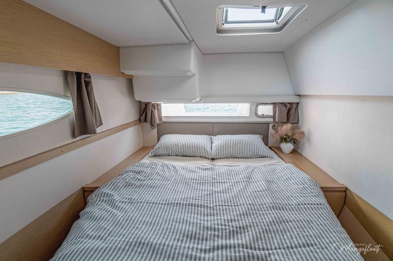 Book yachts online - catamaran - Helia 44 - Mangofloat - rent