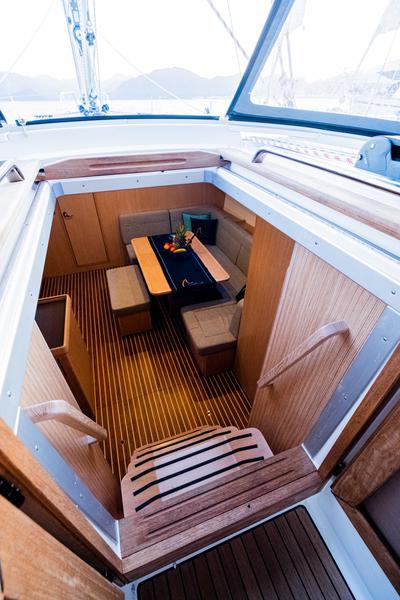 Book yachts online - sailboat - Bavaria Cruiser 46 - Afalina - rent