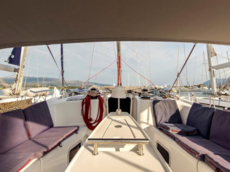 Book yachts online - sailboat - Oceanis 54 - SIRENA De ORO - rent
