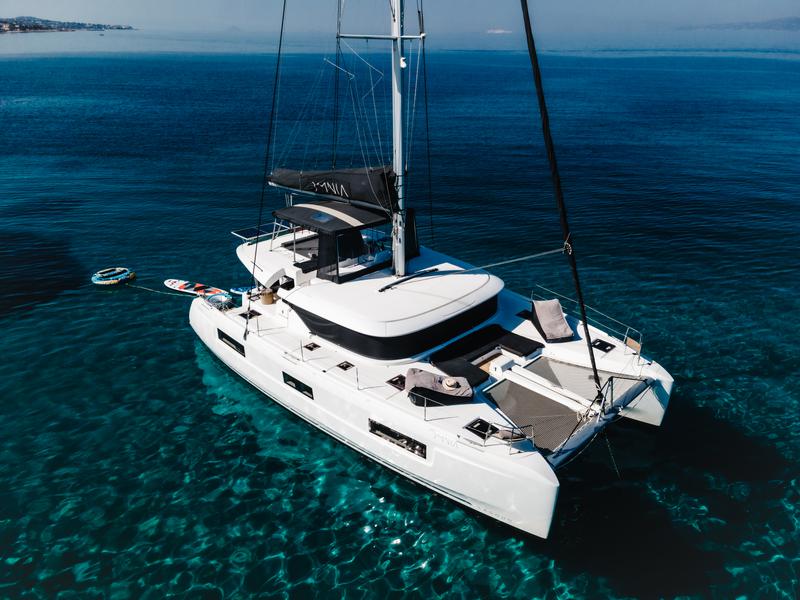 Book yachts online - catamaran - Lagoon 46 - OMNIA  - rent