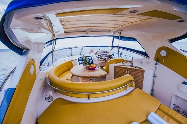 Book yachts online - motorboat - Sessa C 42 - Nemir - rent