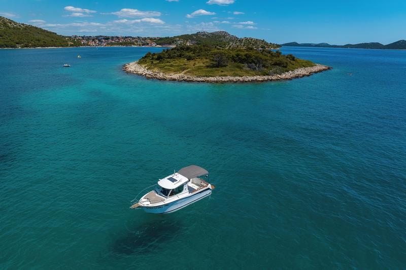 Book yachts online - motorboat - Ocqueteau Timonier 715 - Timonier 715 - rent