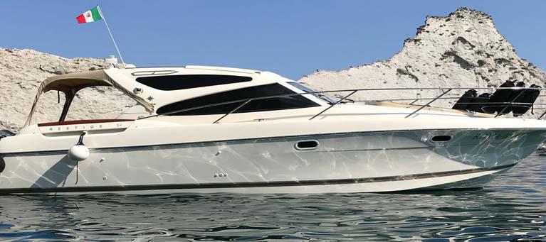 Book yachts online - motorboat - Prestige 34 - Blue Lady - rent