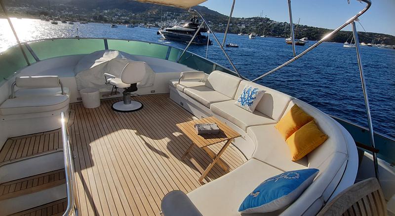 Book yachts online - motorboat - Motoryacht - Sirocco - rent