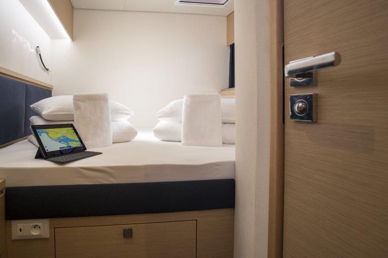 Book yachts online - catamaran - Saba 50 - Anna Isabella - rent
