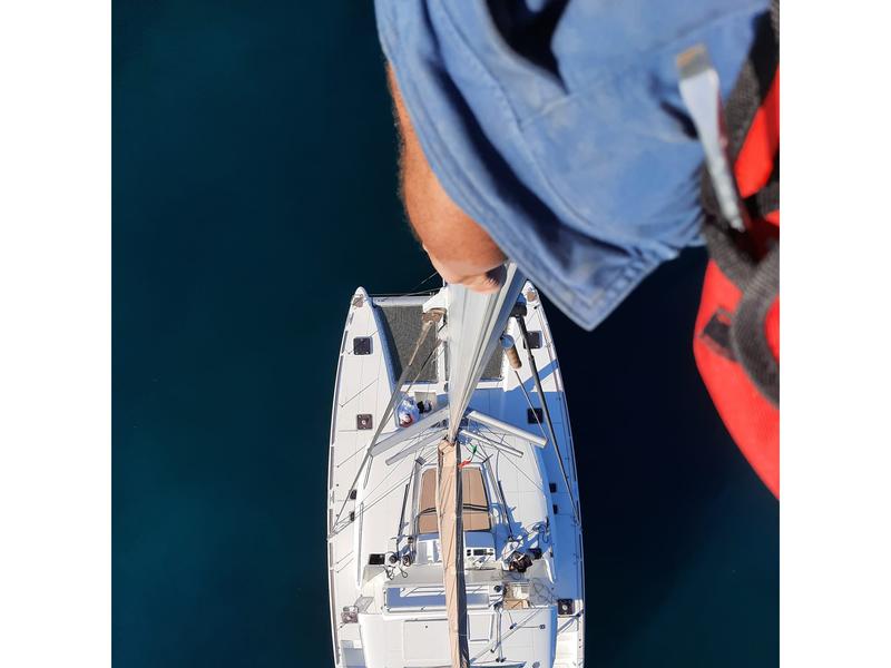 Book yachts online - catamaran - Lagoon 450 Fly - Pasha - rent