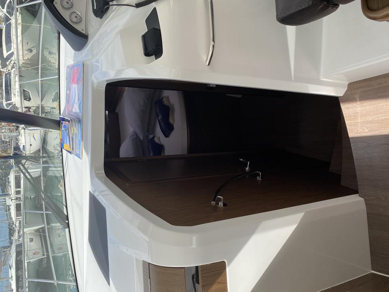 Book yachts online - motorboat - Beneteau Antares 36 - SOLAVIS - rent