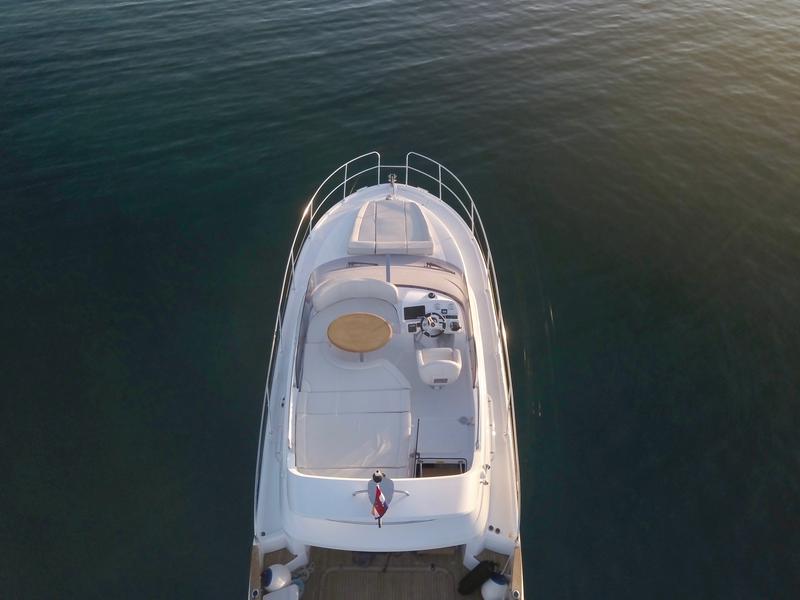 Book yachts online - motorboat - Beneteau Antares 36 - SOLAVIS - rent