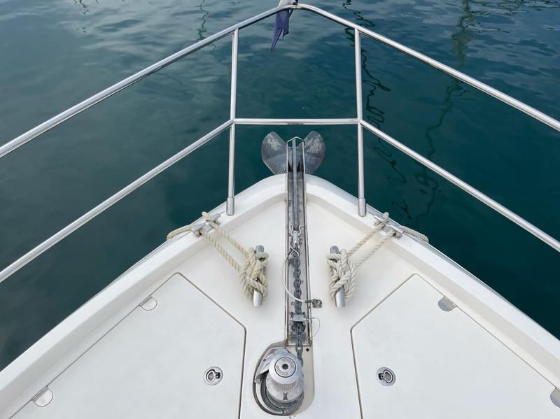 Book yachts online - motorboat - Princess 62 - Jako 62 - rent