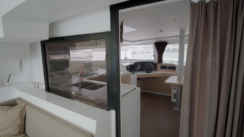 Book yachts online - catamaran - Bali 4.5 Open Space - Albert - rent