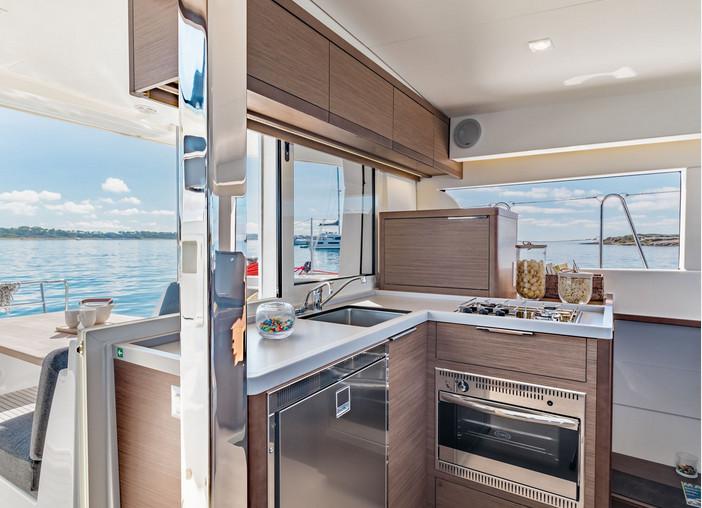 Book yachts online - catamaran - Lagoon 40 - Thor - rent