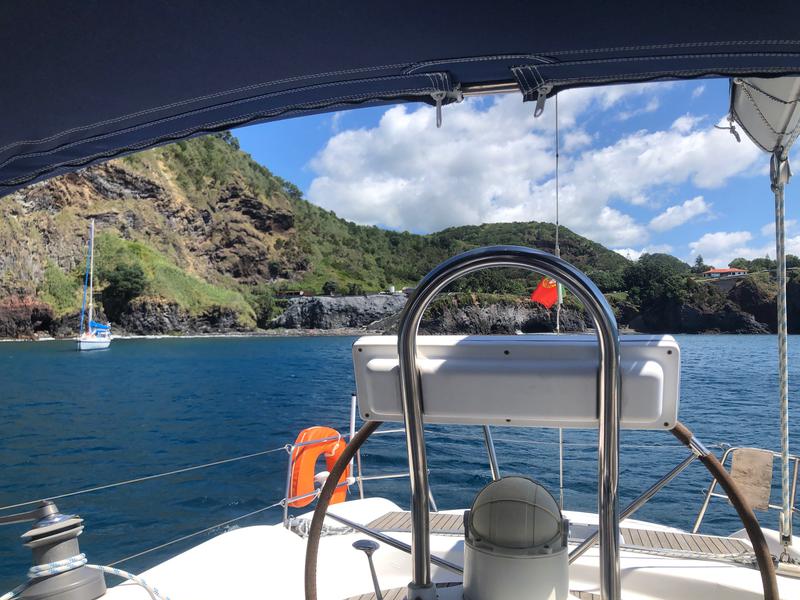Book yachts online - sailboat - Dufour 39CC - Rafale - rent