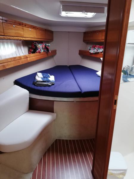 Book yachts online - sailboat - Bavaria 39 Cruiser - Torno Sabato - rent