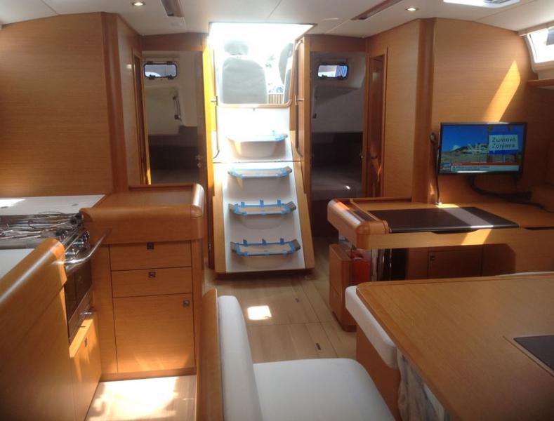 Book yachts online - sailboat - Sun Odyssey 519 - Skopelos - rent