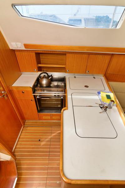 Book yachts online - sailboat - Elan 344 Impression - Amazone - rent