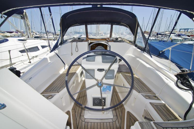 Book yachts online - sailboat - Elan 344 Impression - Rosa - rent