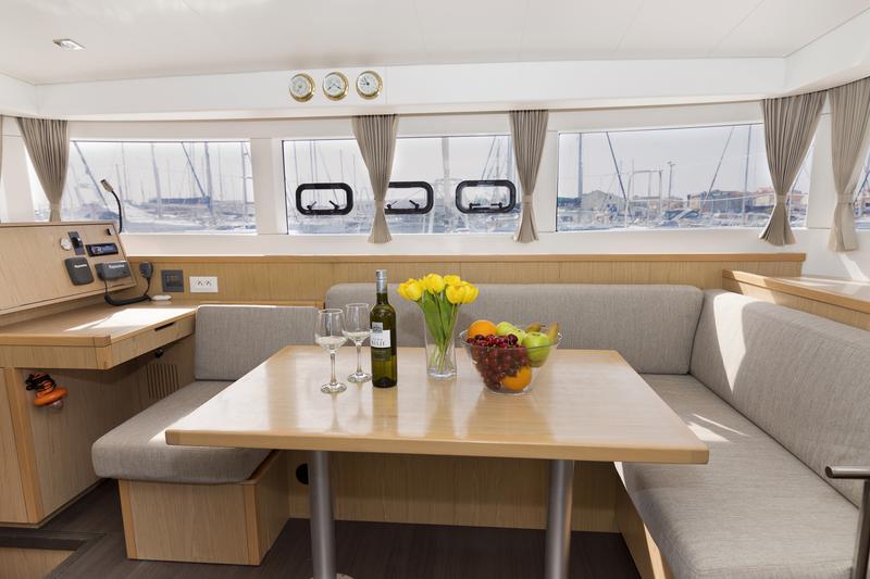 Book yachts online - catamaran - Lagoon 39 - Anegada - rent