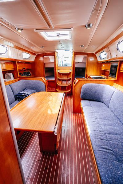 Book yachts online - sailboat - Bavaria 38 Cruiser - Marge - rent
