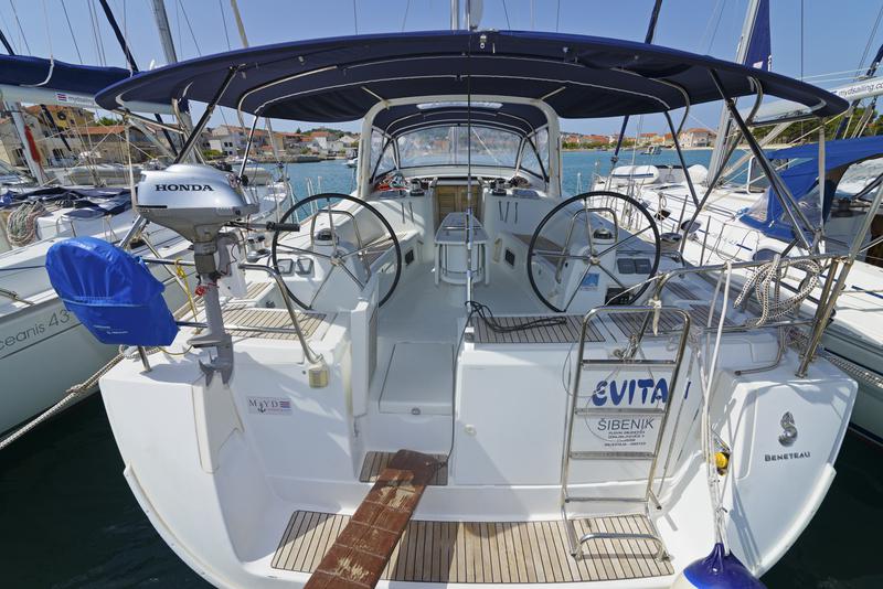 Book yachts online - sailboat - Oceanis 50 Family - EVITA I - rent