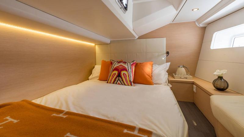Book yachts online - sailboat - Jeanneau 54 - Il Gatto - rent