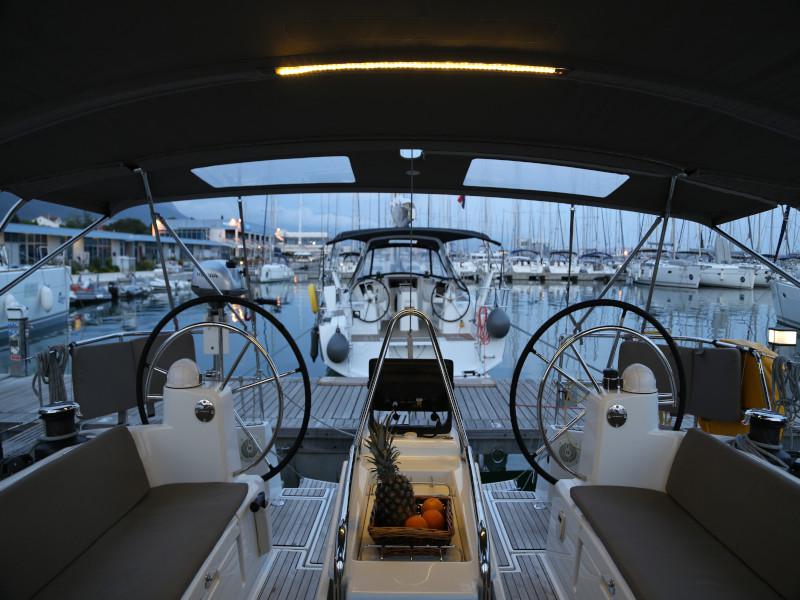 Book yachts online - sailboat - Sun Odyssey 479 - Manci - rent