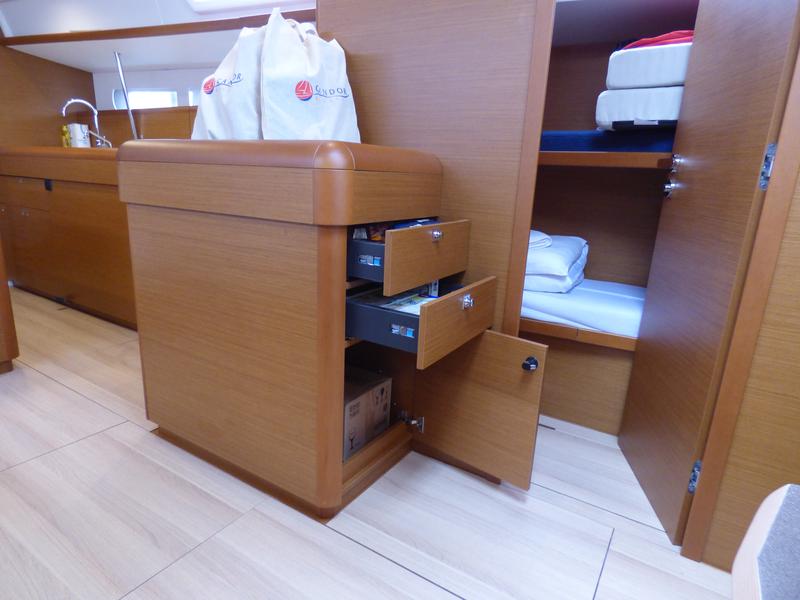 Book yachts online - sailboat - Sun Odyssey 519 - Geronimo - rent