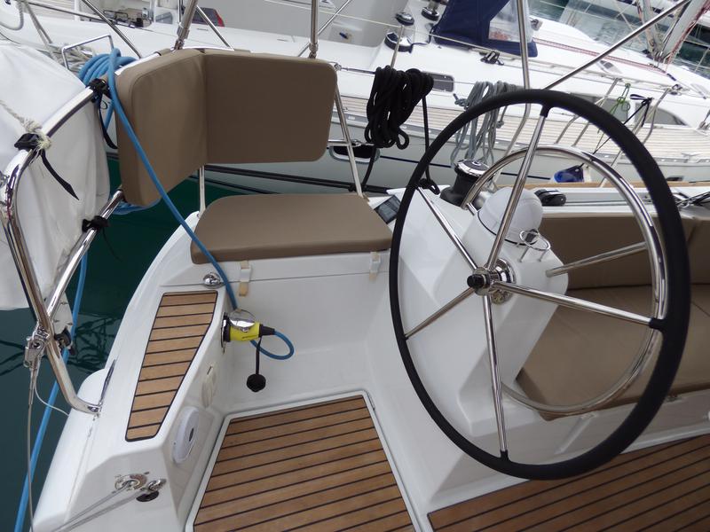 Book yachts online - sailboat - Sun Odyssey 519 - Geronimo - rent