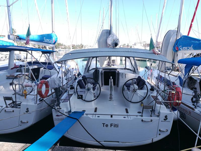 Book yachts online - sailboat - Oceanis 35 - Te Fiti - rent