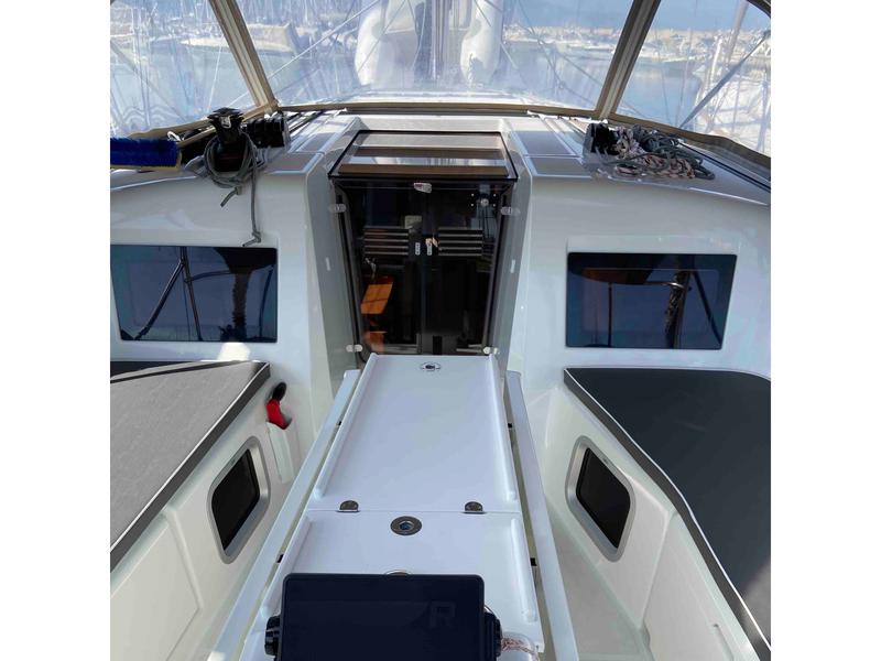 Book yachts online - sailboat - Sun Odyssey 410 - Fortnite - rent