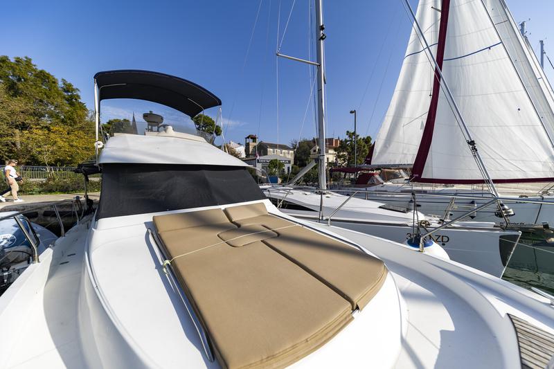 Book yachts online - motorboat - Antares 10.80 - Hantobas - rent