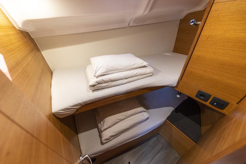 Book yachts online - sailboat - Elan Impression 45.1 2022 - Pasithea - rent