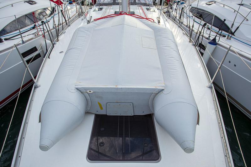 Book yachts online - sailboat - Bavaria Cruiser 41 - Instagram - rent