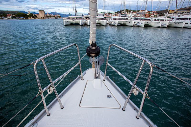 Book yachts online - sailboat - Bavaria Cruiser 41 - Instagram - rent