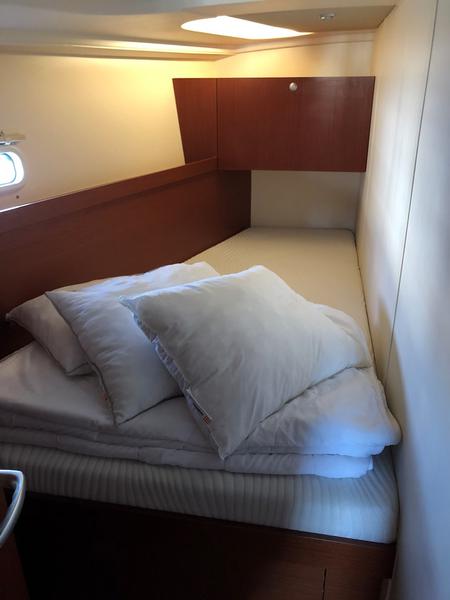 Book yachts online - sailboat - Hanse 455 - - - rent