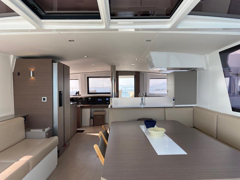 Book yachts online - catamaran - Bali 4.8 - BAŠA - rent