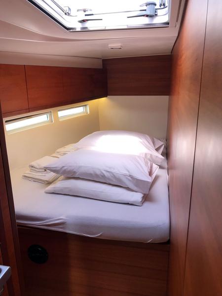 Book yachts online - sailboat - More 55 - LIA OF SWEDEN - rent