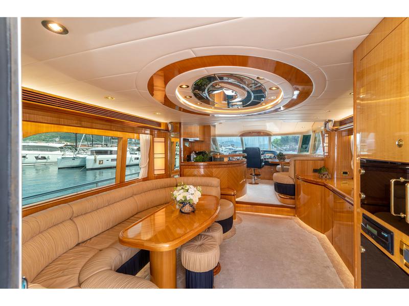 Book yachts online - motorboat - Yaretti 2210 - Happy 3 - rent