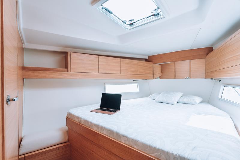 Book yachts online - sailboat - Salona 46 - HESTIA - rent