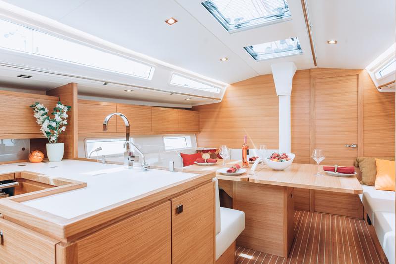 Book yachts online - sailboat - Salona 46 - DEMETRA - rent