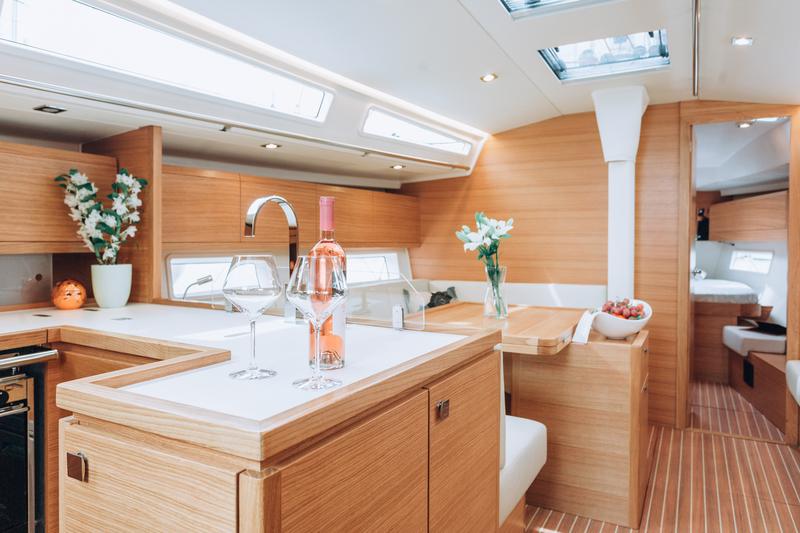 Book yachts online - sailboat - Salona 46 - GAIA - rent